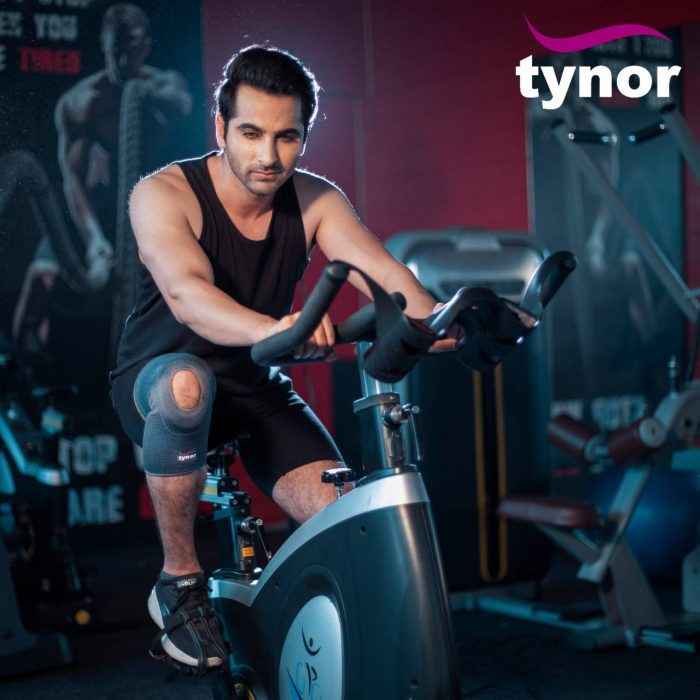 TYNOR D-05 KNEE CAP OPEN PATELLA